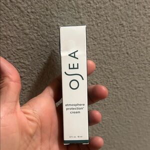 OSEA new atmosphere protecting cream